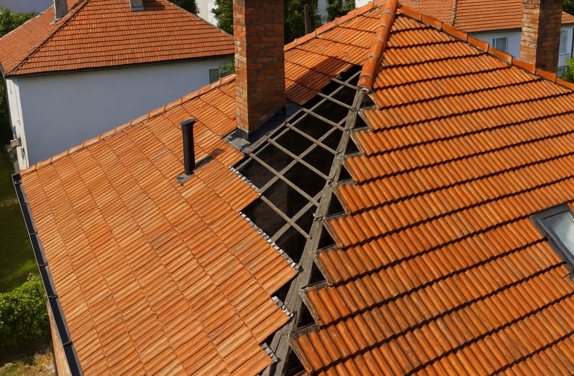 Emergency Roofing thumbnail 3
